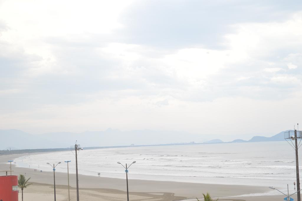 27 Praia Hotel - Frente Mar Bertioga Bagian luar foto